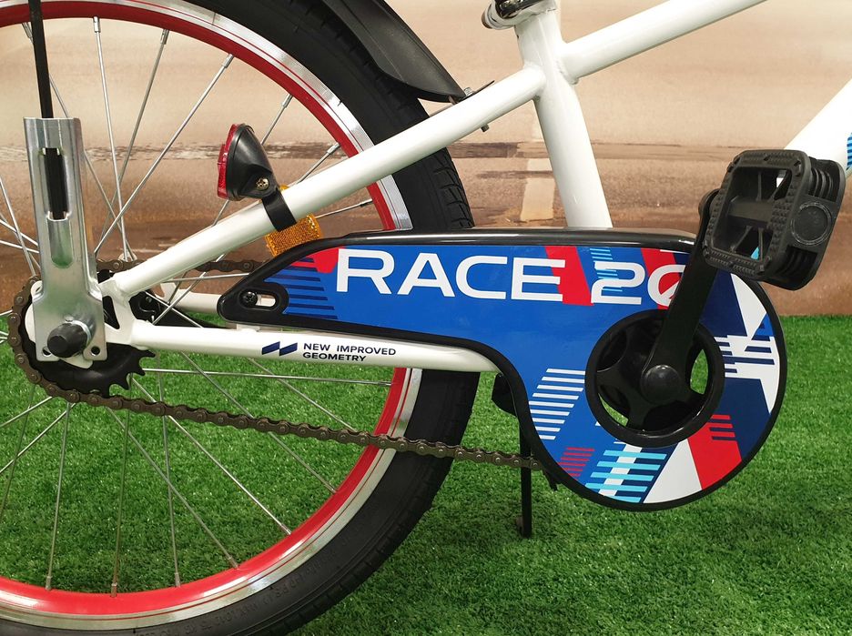 Rowerek dziecięcy Formula koło 20" BIAŁY z chorągiewką i dzwonkiem