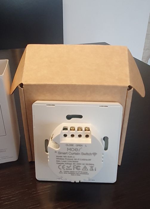 Interruptor estoes WI-Fi Moes