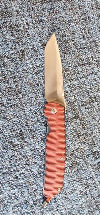 Scyzoryk EDC z klipsem – czerwony