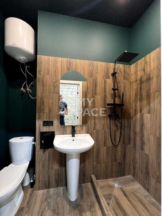 Комерція офіс фасад 130м Різницька Острозьких Кловський узвіз Печерськ