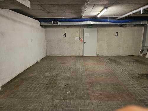 Koniec z szukaniem miejsca! Garaż podziemny – Szkolna 12