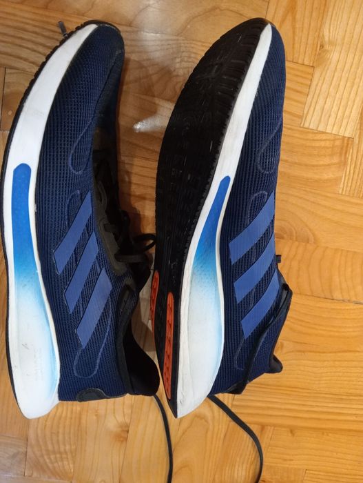 Buty Adidas  FV4725