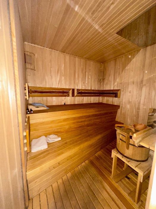 Продаж вишуканого котеджу в «Царському селі»  м. Кременчук