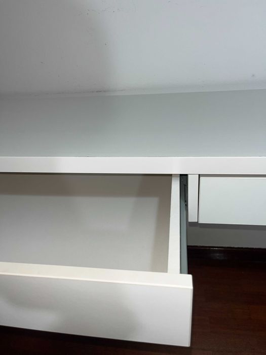 Secretária IKEA - Micke