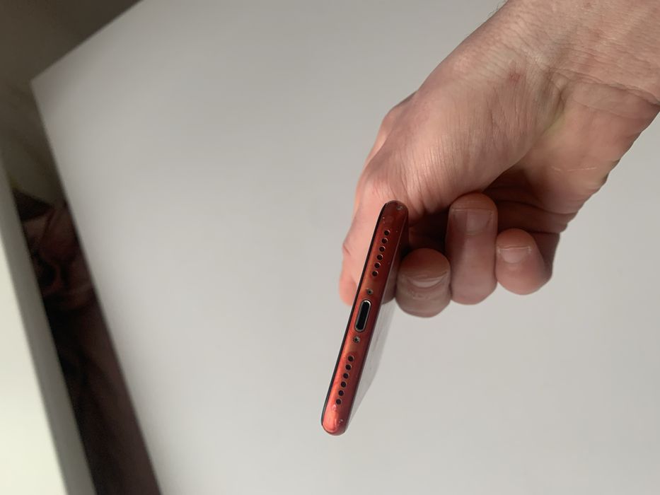 Iphone 8 в гарному стані