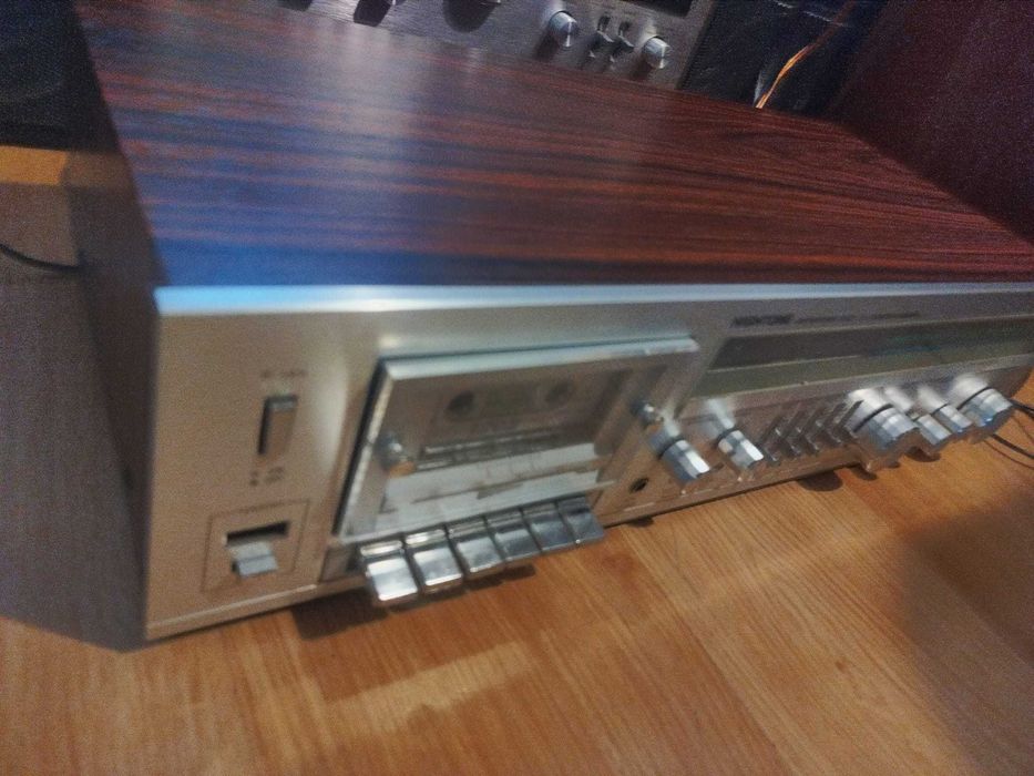 HIGHTONE HST-1012   Amplituner