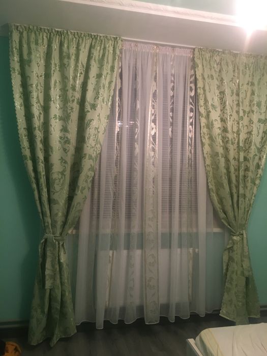 Продам нові готові штори