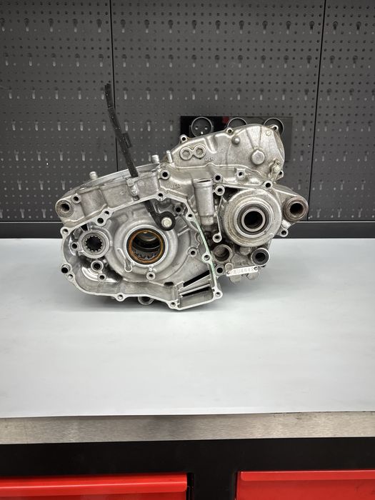 Dawca Częsci HONDA CRF450 R 09-13 Cdi Głowica Skrzynia Kartery Sprzęgł
