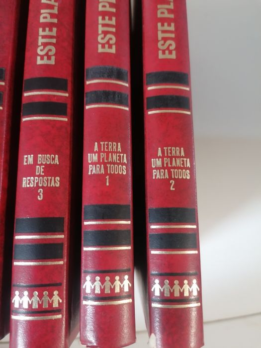 Conjunto de 8 livros