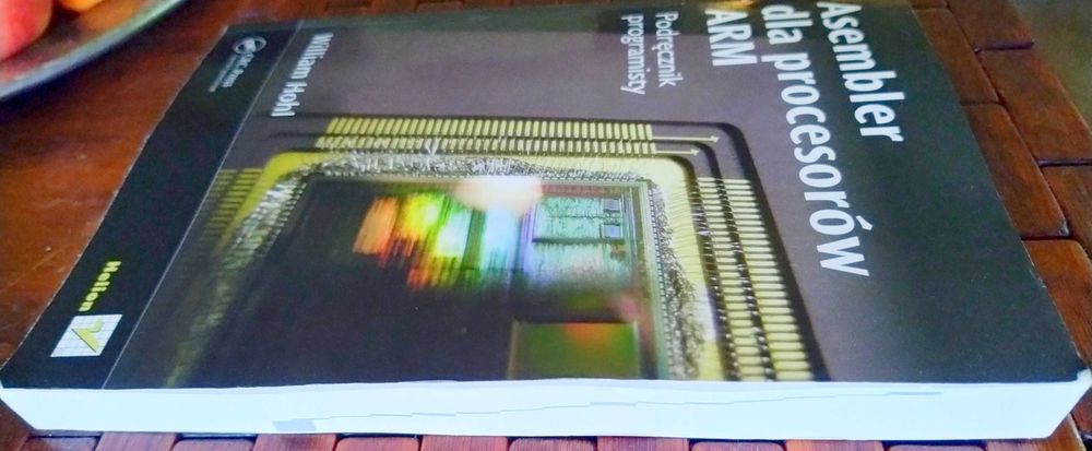 William Hohl -Asembler dla procesorów ARM- podręcznik programisty