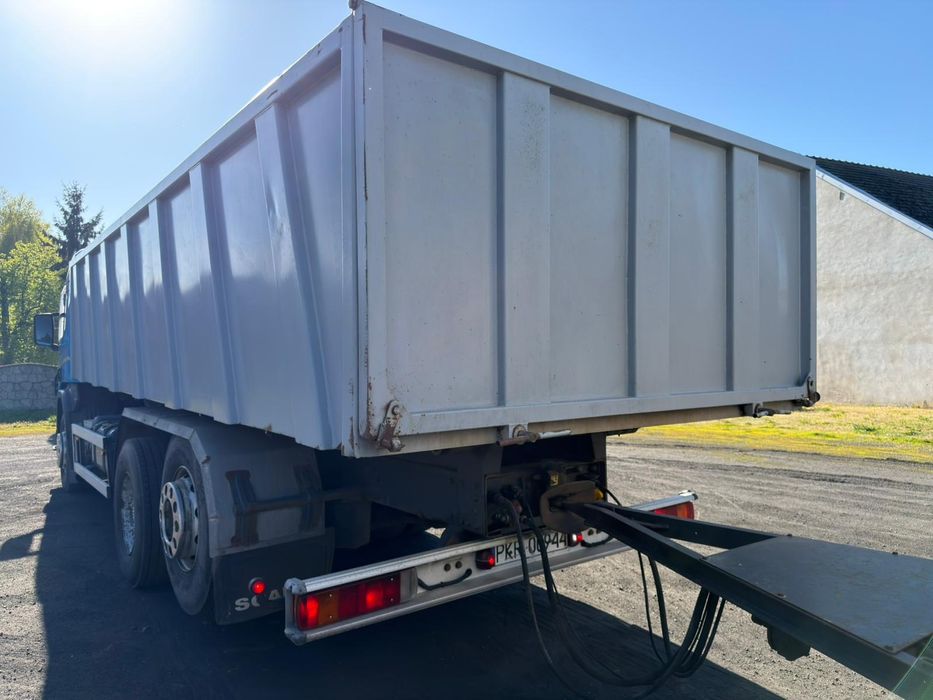 Scania 4 114 380km 6x2 skrętna os wywrotka