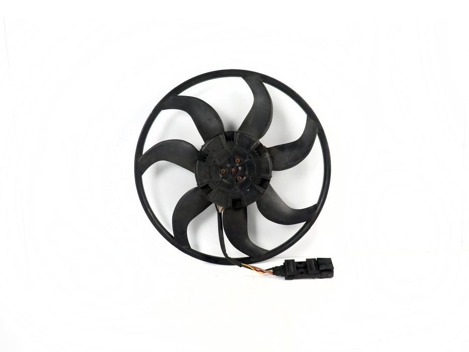 Ventoinha Do Termoventilador 600W Bmw 5 Ref: 67327561712/7801657