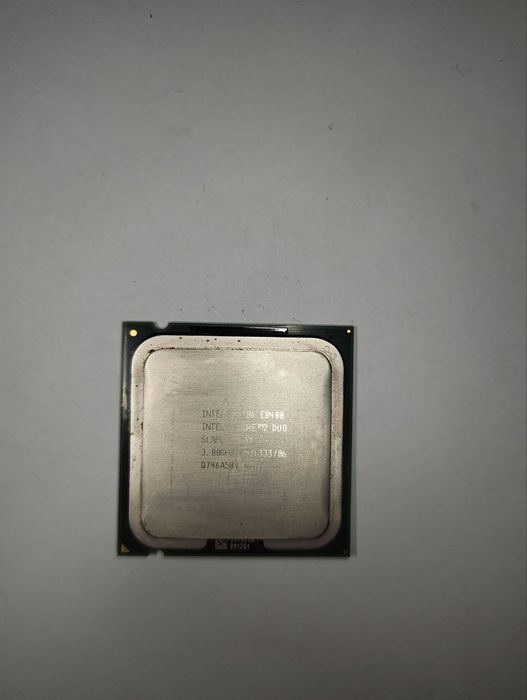 Intel Core 2 Duo E8400 3.0 GHZ