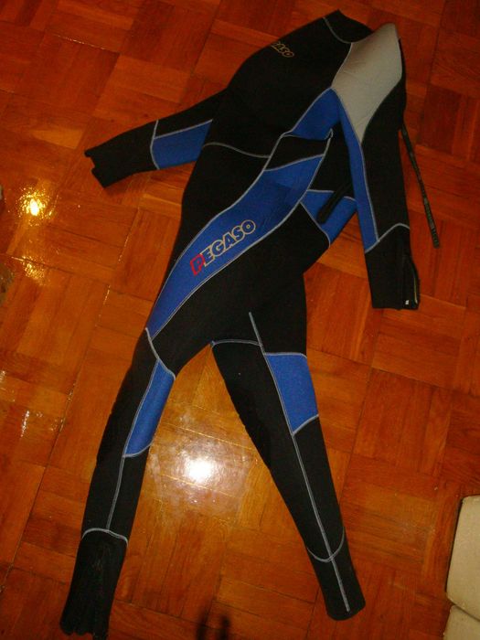 Гидрокостюм PEGASO , размер 54 ( XL ) , толщина 6,5 mm