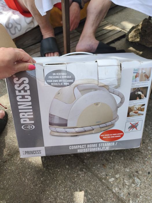 Pracownica generator pary stacja parowa Princessa 1200 W
