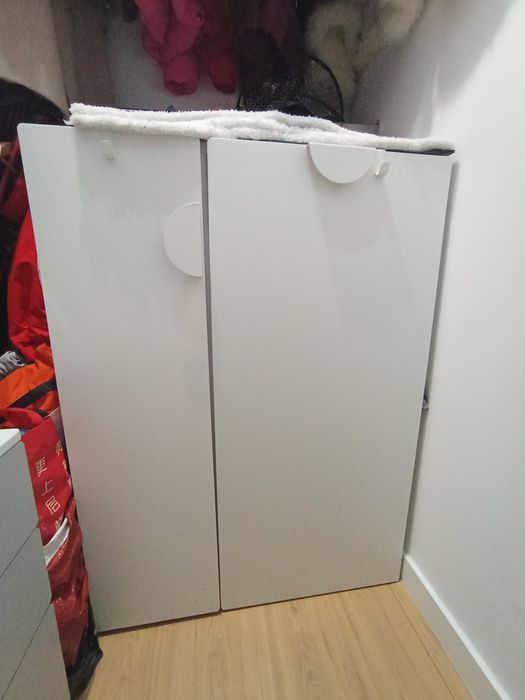 Niska szafa IKEA smastad