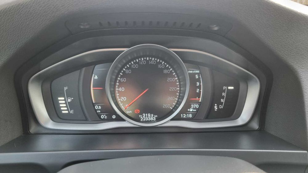 Volvo V60 Cross Country Polski Salon  2016 Euro 6