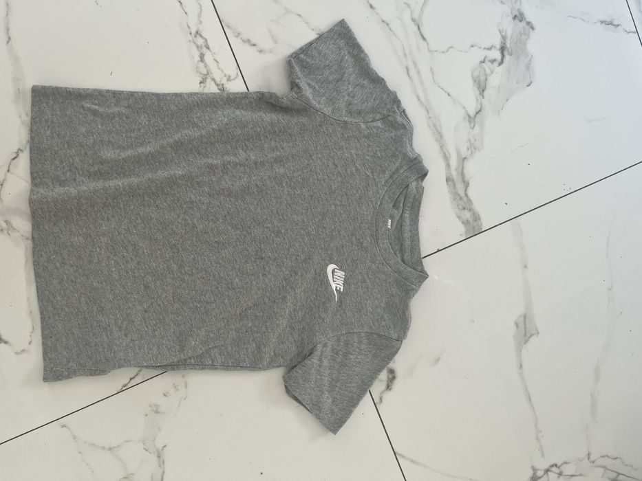 Koszulka Nike  tee  128/137 cm