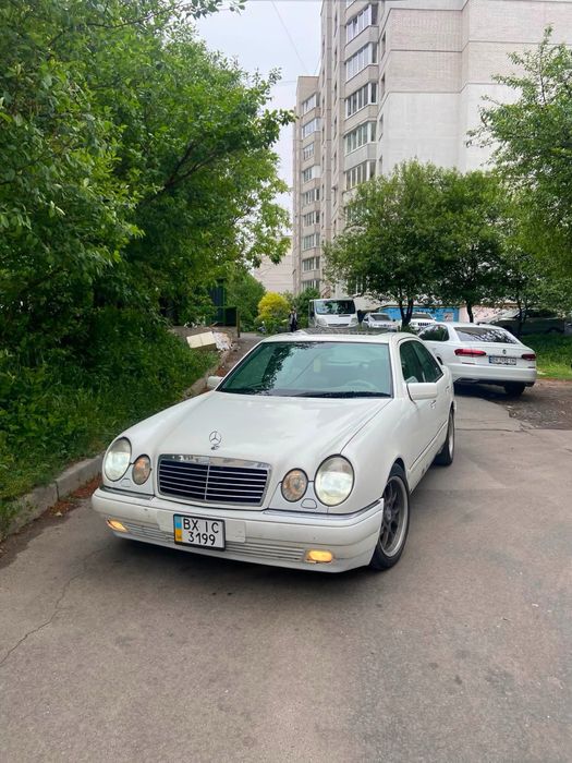 Продам Mercedes w210 e320