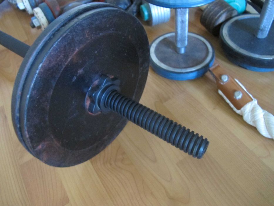 Гантелі,  Бліни, Штанга, вібромассажер