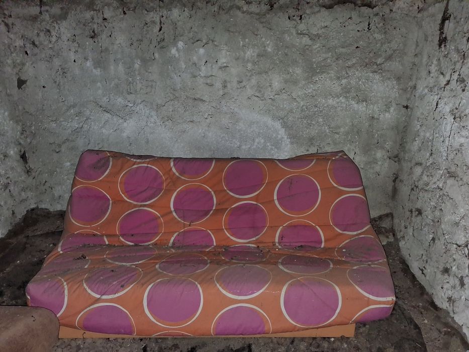 Sofá cama com colchão duplo