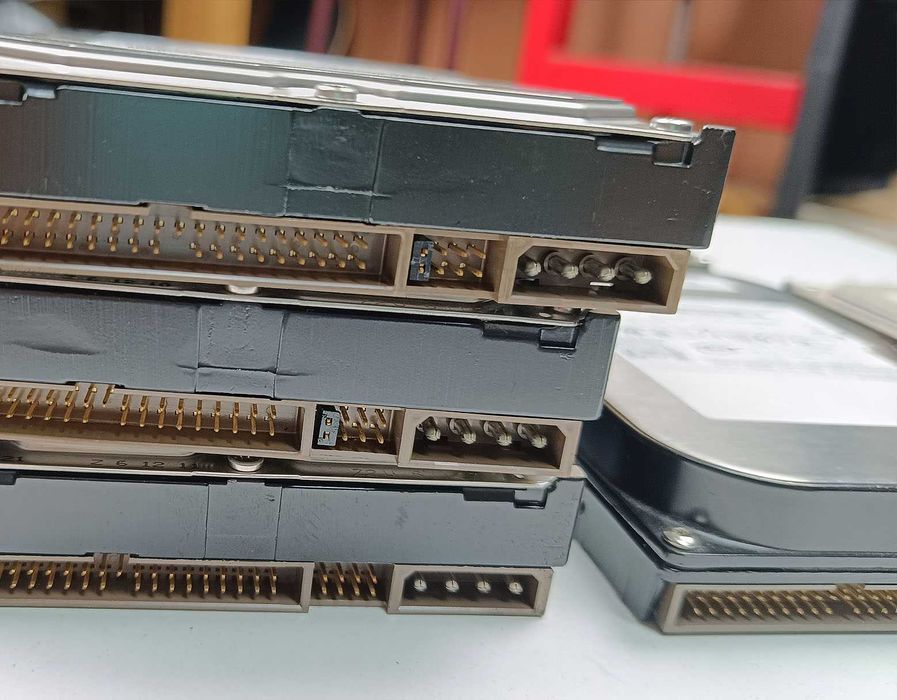 Vários componentes usados para Pc