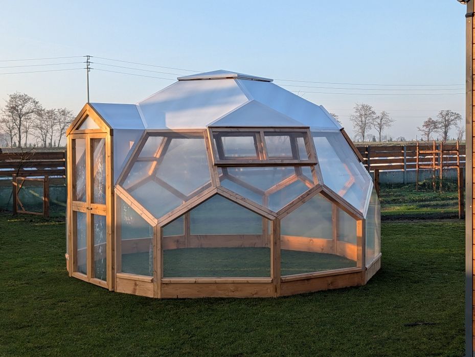 Kopuła szklarnia drewniana zadaszenie jacuzzi namiot sferyczny igloo