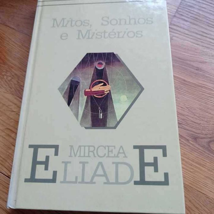 vendo livro Mitos sonhos e mistérios