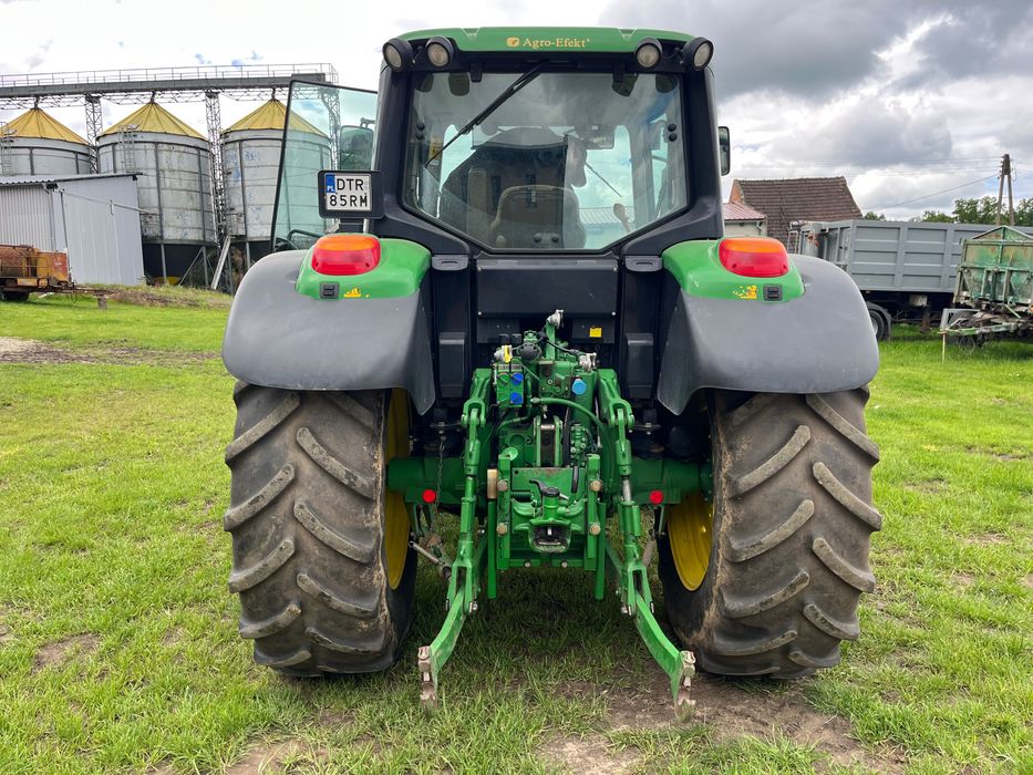 John Deere 6125 m