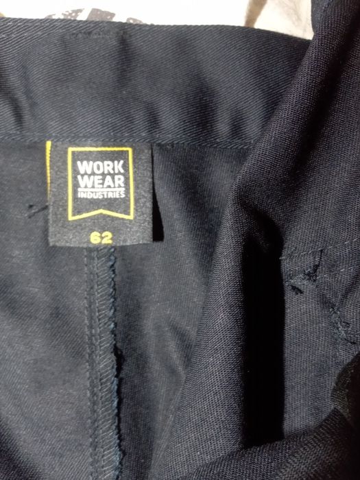Продаю брюки рабочие,новые р-р 62