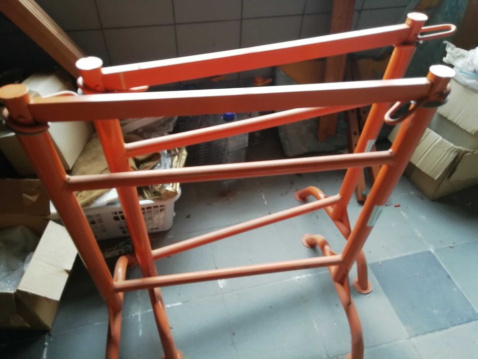 Patas de andaime e pranchas, construção civil