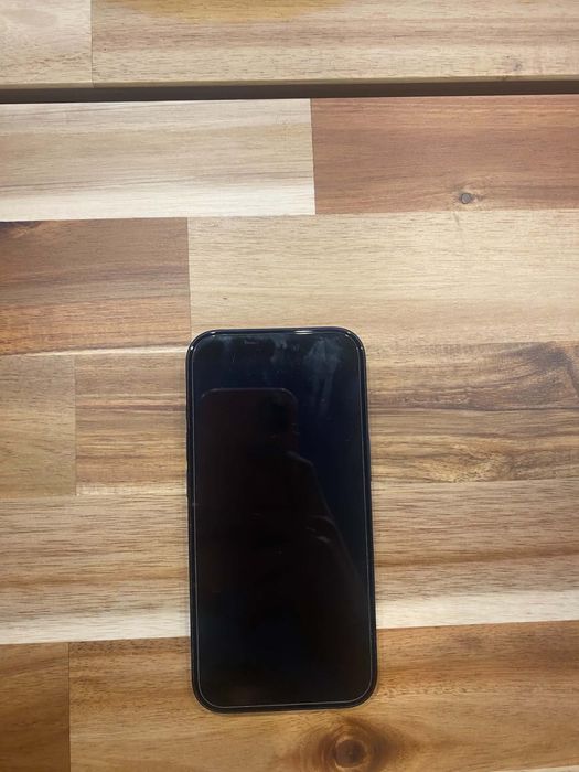 IPhone 15 + ethui