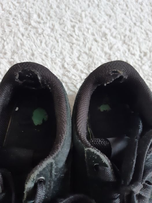 Buty damskie sportowe Puma 37.5