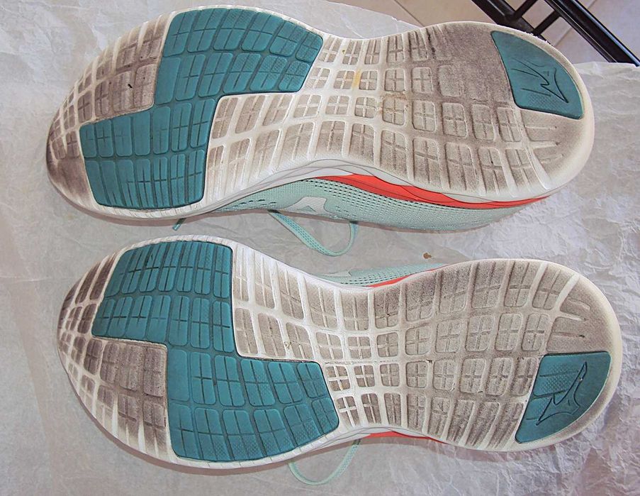 running/caminhada MIZUNO WAVE REVOLT 2, size/nº 42, 29€ portes grátis € de ref. €90