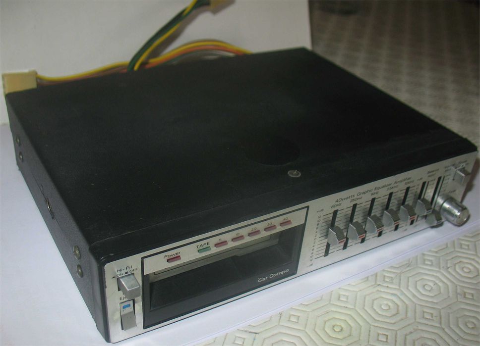 Delcom - Stereo Cassette - Car Compo - 40 Watts Graphic Amplifier