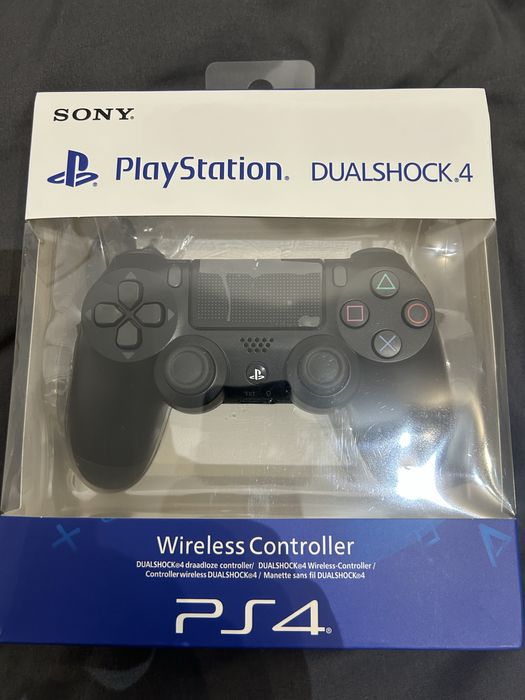 Sony PlayStation DualShock 4 Wireless Controller