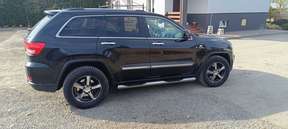 Jeep Grand Cherokee 3.0crd stan bdb