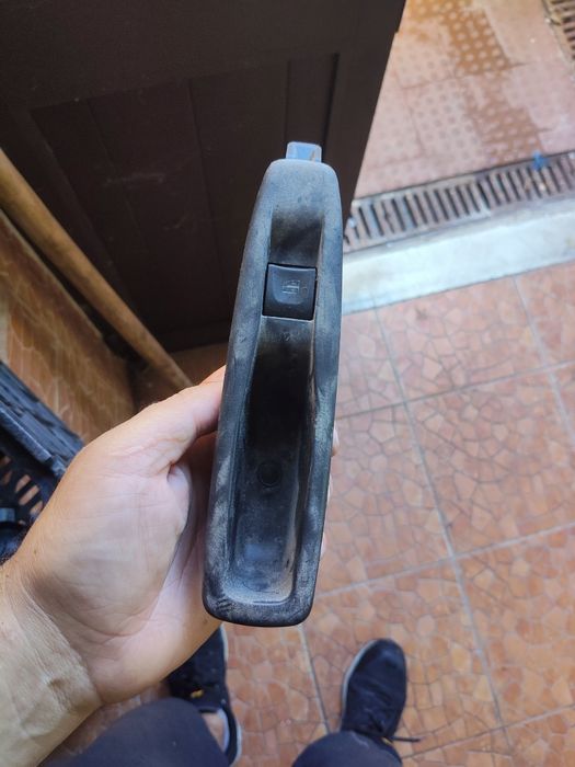 Vendo botões dos vidros Renault zoe
