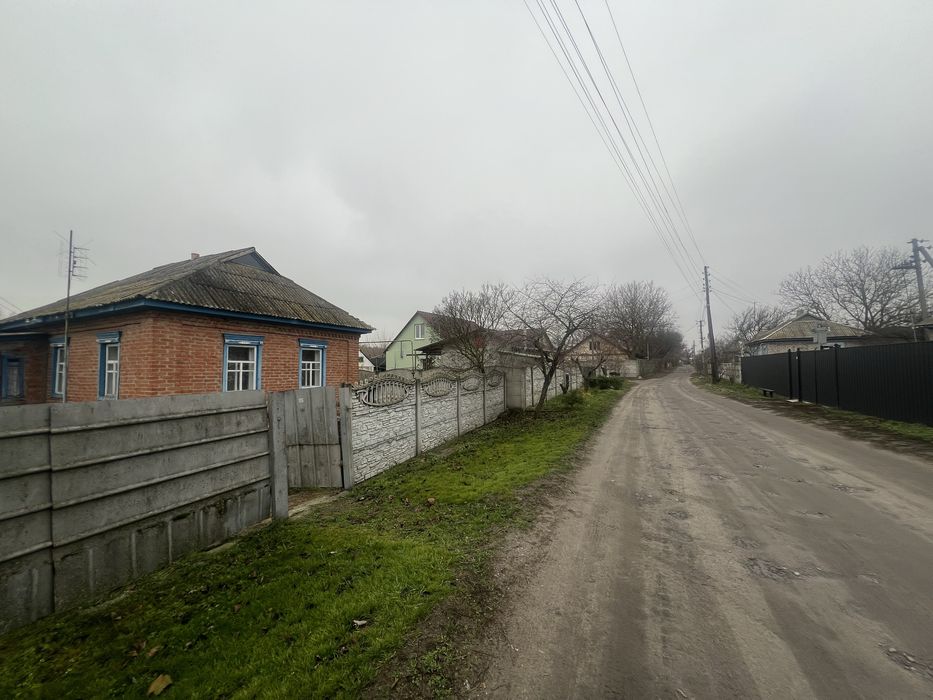 Продам будинок с . Камяні Потоки ( Кременчук  5 км)