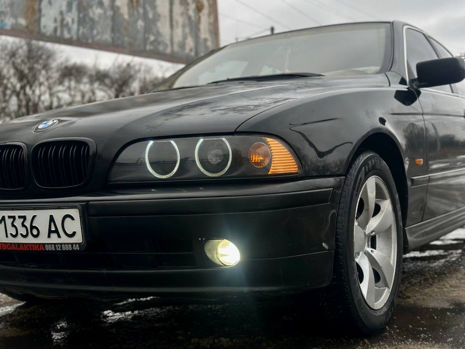Продам рестайлинговую Е39 на М54 в отличном состоянии
