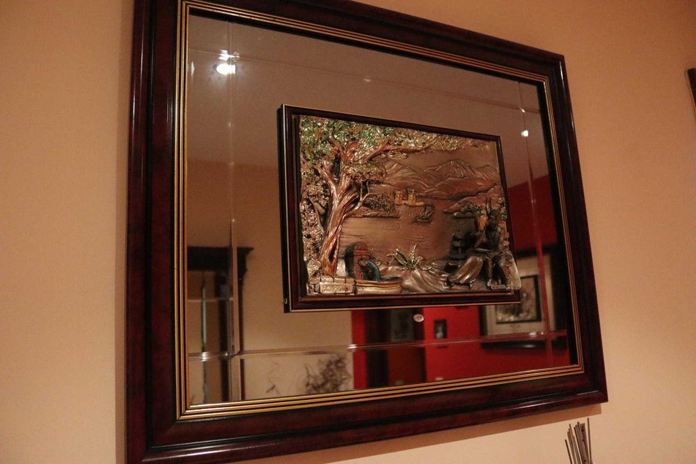 Vendo quadros espelhados
