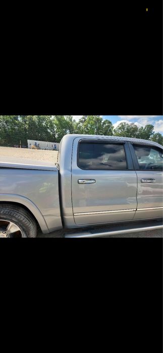 Розборка, запчастини RAM1500 laramie 5.7