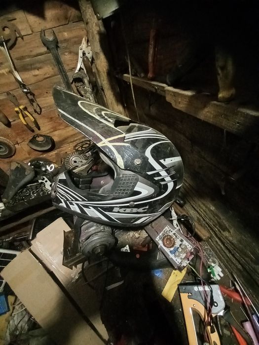 Продам кроссовый шлем