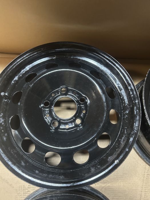 5x120 BMW 7Jx16 72,6 IS47 felgi stalowe e90 e87 er1 er3