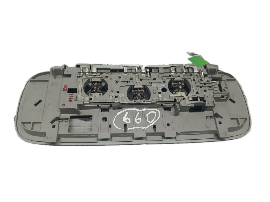 Plafonier trás VOLKSWAGEN Passat (362)