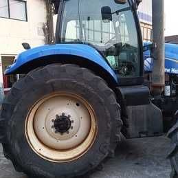 NEW HOLLAND T8040