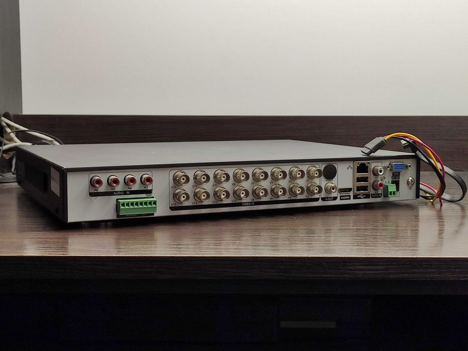 AHD відеореєстратор реєстратор регистратор TVT