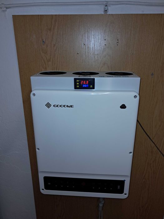 GW8K-ET GOODWE Chłodzenie falownik hybrydowy 8kW GOO-2