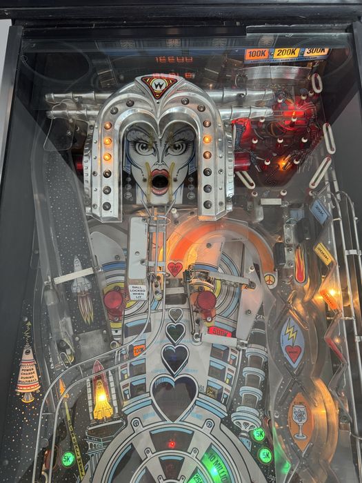Bride Of Pinbot - flipper/pinball