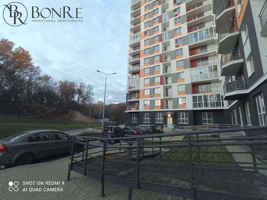 Продаж, Фасад, Торгове, провулок Лисогірський 20, 53м2.